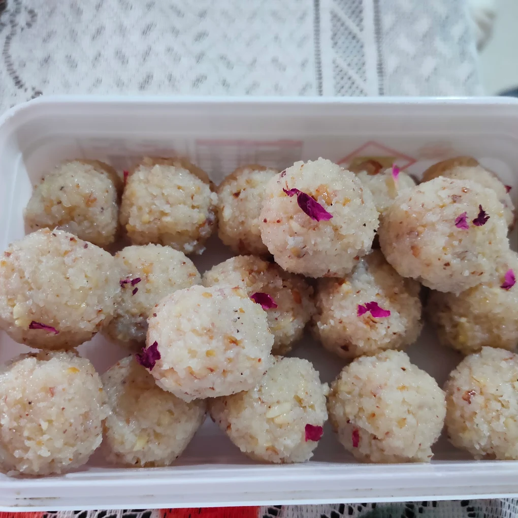 Homemade cakes  Rakhis kitchen