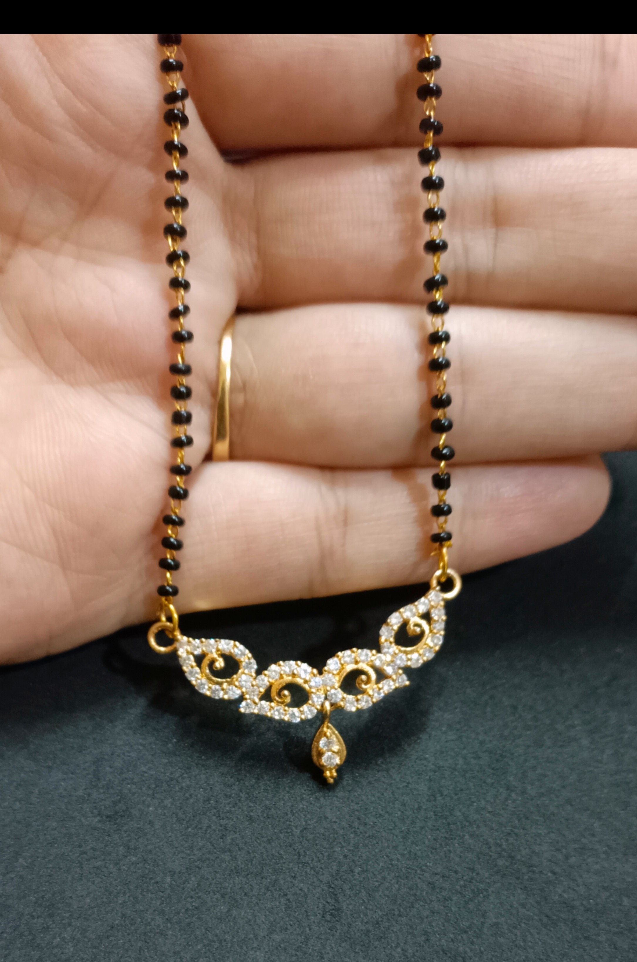 Rose Gold Pendant Mangalsutra