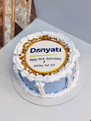 Trapti HomeBaker N Designer Cakes