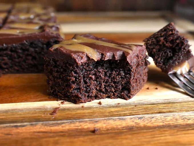 Dindigul Saaru Homemade cake