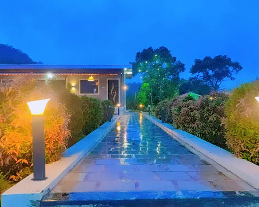 Purva Farm Resort & Restaurant