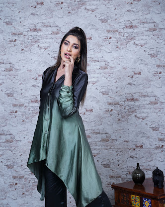 Lakaab Couture Clothing store