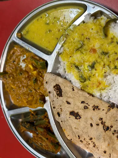 Keni's Kitchen( home cooked food )