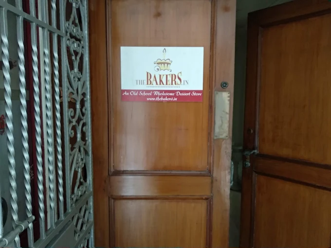 TheBakers- Best No Fondant-Customised Cakes