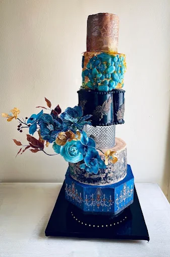 Polka Dots Cakes Academy