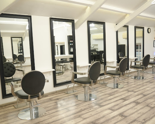 Vipul Chudasama Salon