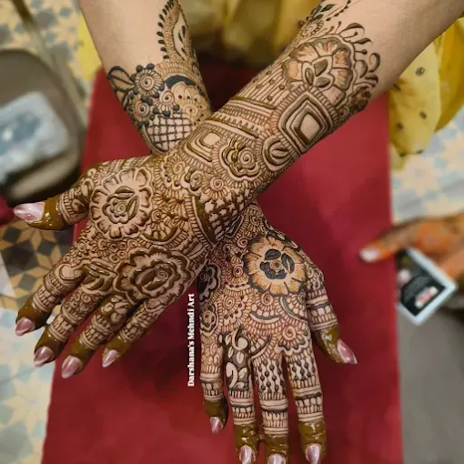  Darshana's Mehndi Art  